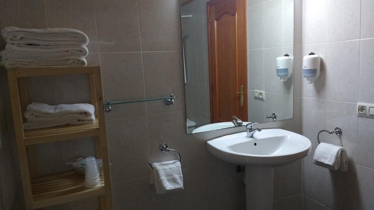 Ca L'Amadeu Hotel Vilanova de Escornalbou Exterior photo